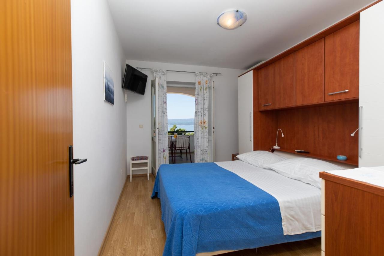 Apartments By The Sea Medici, Omis - 1046 มีมิตเซ ภายนอก รูปภาพ